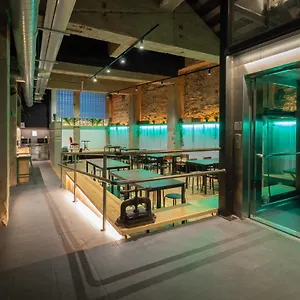 Ekoos Hostel, Eko , Bilbao Spanien